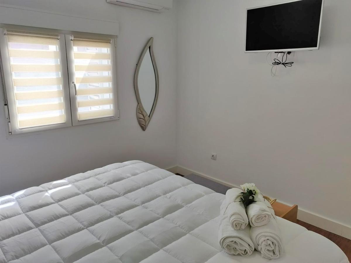 Apartamentos R66 Caceres Exterior photo